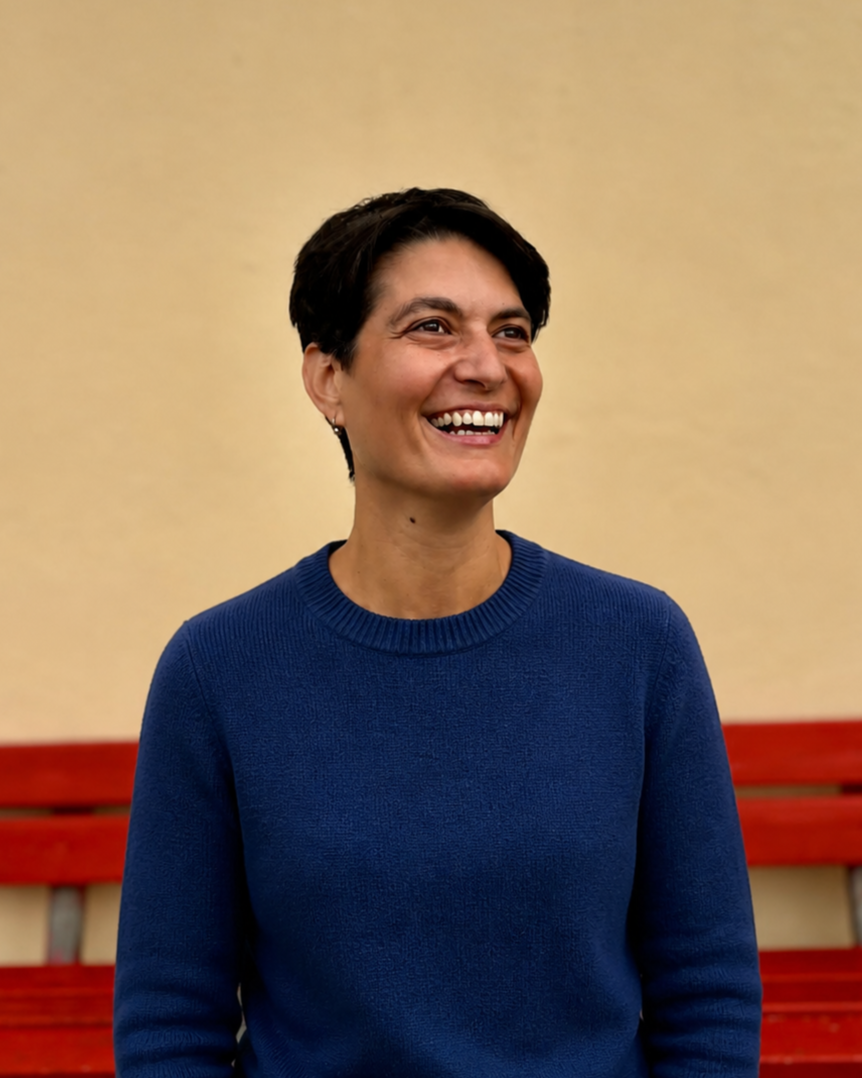 Ritratto di Silvia Fossati, arteterapeuta clinica ed educatrice a Milano